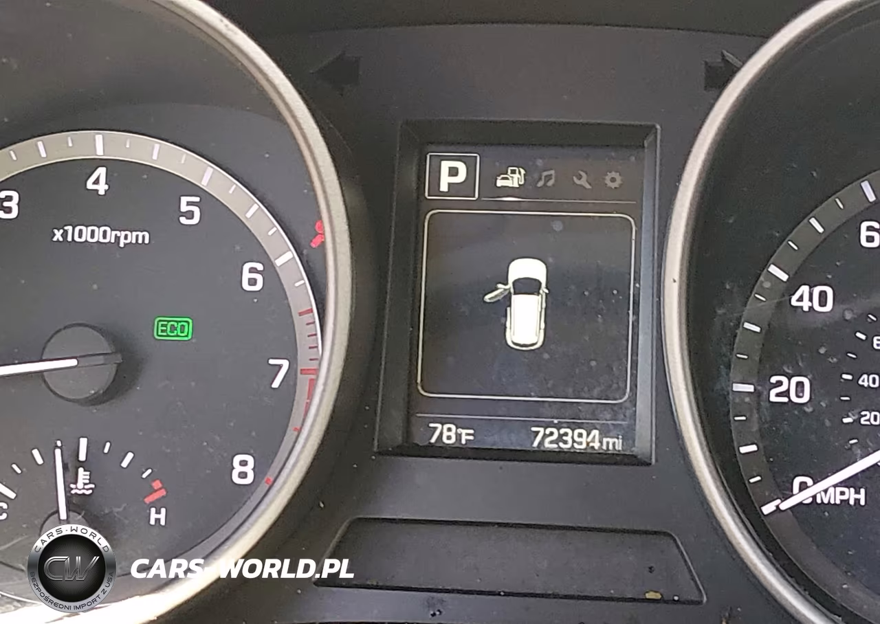 2017 Hyundai Santa Fe Sport 2.4L VIN:5NMZUDLB6HH036349 - 15