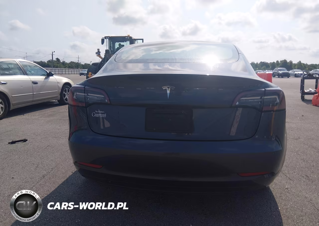 2021 Tesla Model 3 Standard Range Plus Rear-Wheel Drive VIN:5YJ3E1EA8MF866882 - 16
