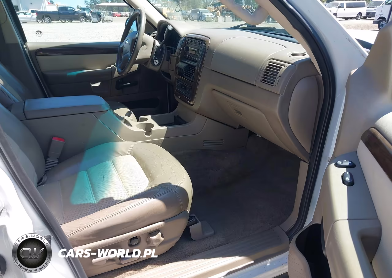 2002 Ford Explorer Eddie Bauer VIN:1FMDU74W62Z163000 - 17