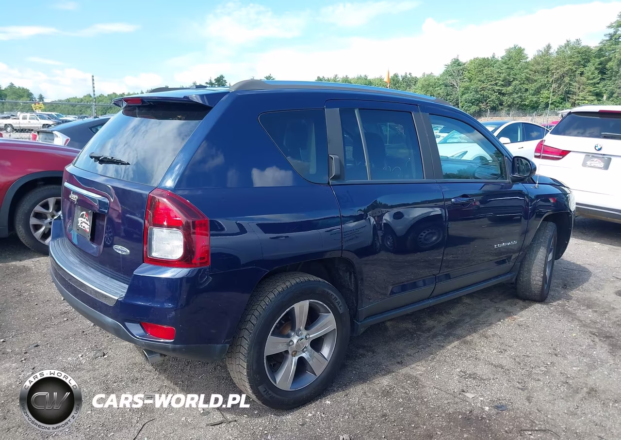 2016 Jeep Compass High Altitude Edition VIN:1C4NJDEB2GD745047 - 4