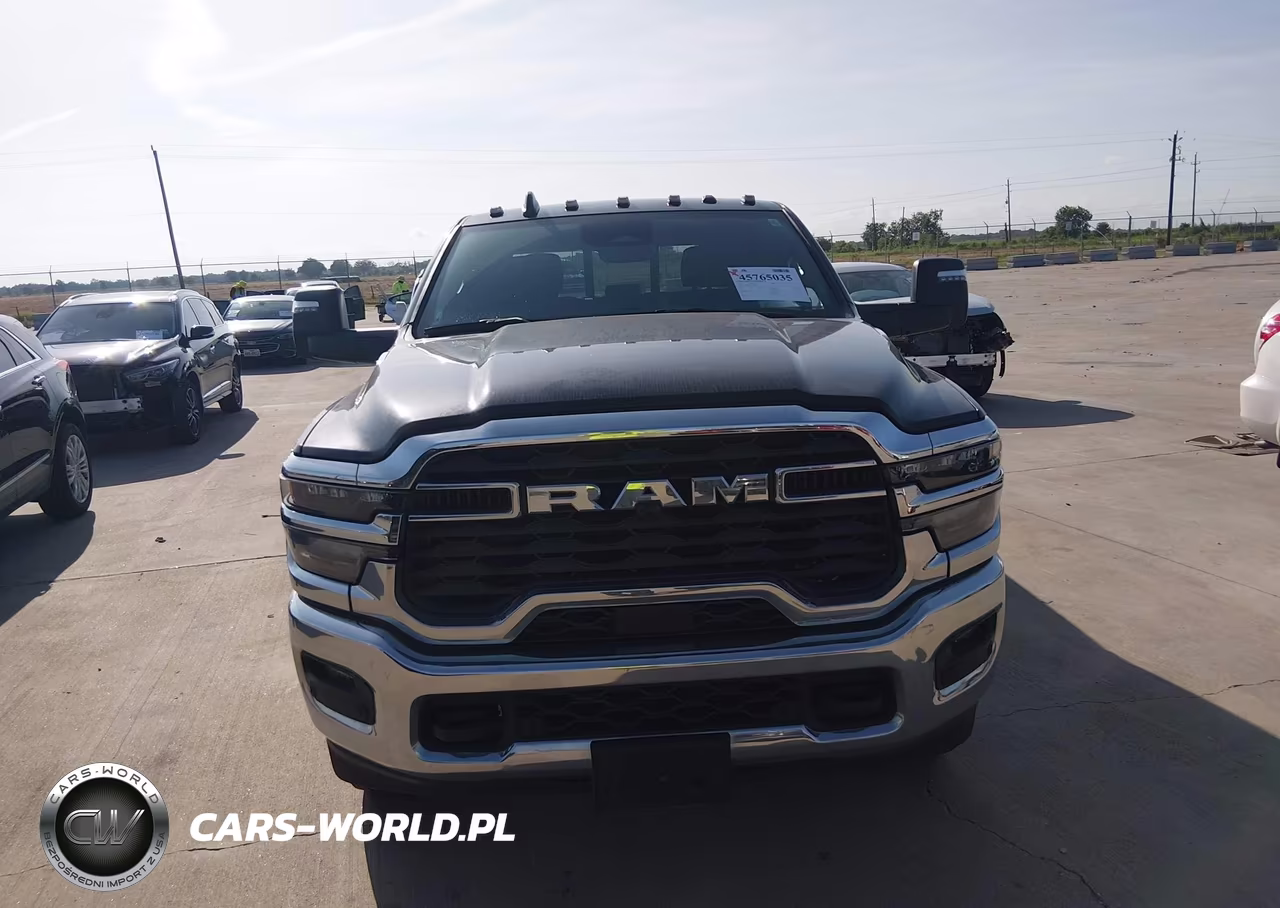 2025 Ram 2500 VIN:3C6UR5DL8SG555812 - 12