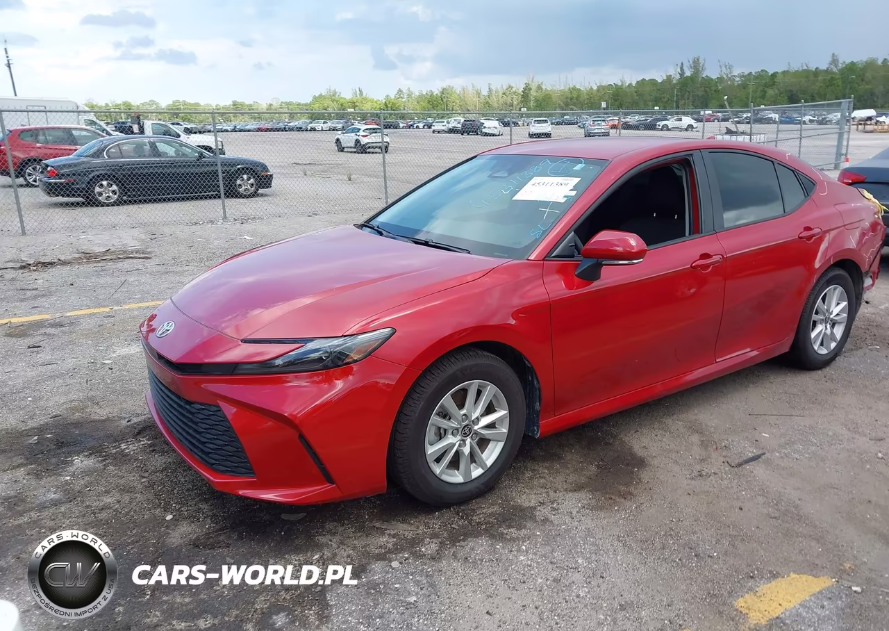 2025 Toyota Camry Le VIN:4T1DAACK5SU107683 - 2