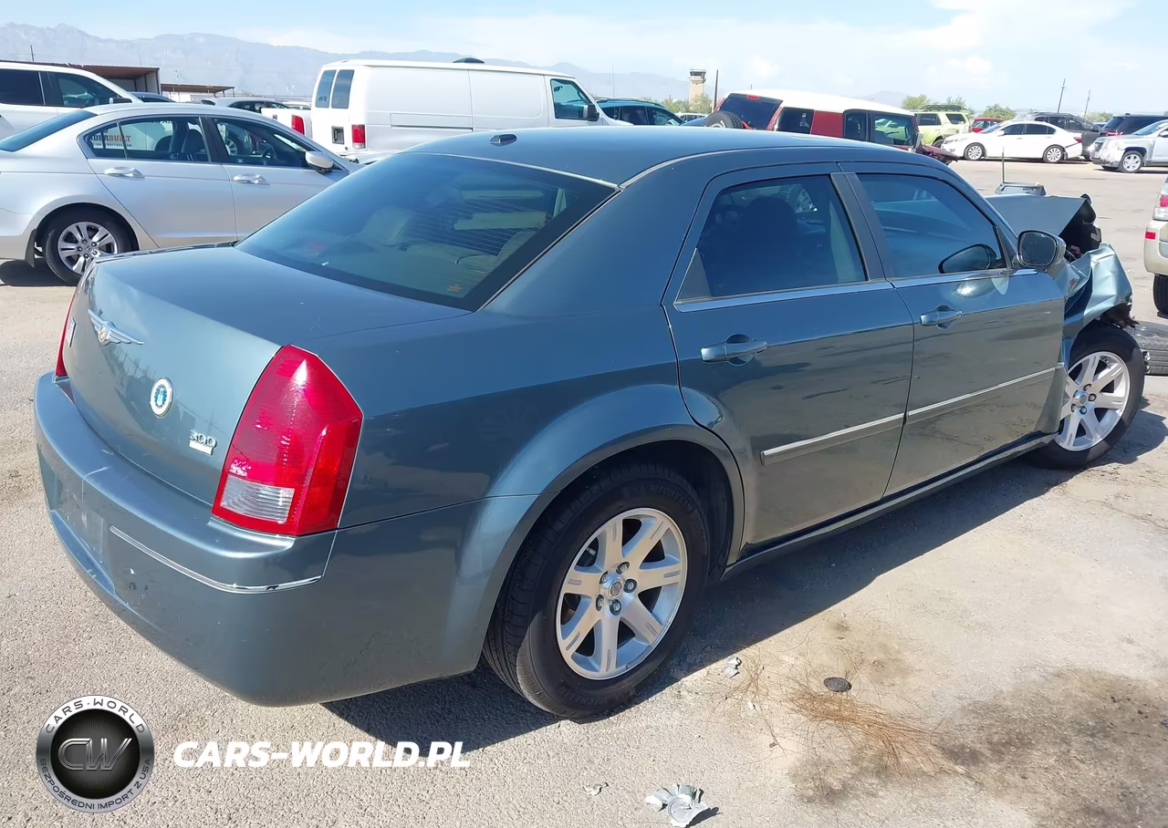 2006 Chrysler 300 Touring VIN:2C3LA53G66H343453 - 4