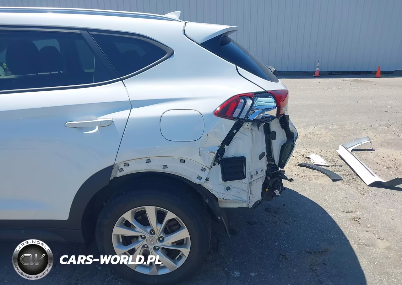 2021 Hyundai Tucson Value VIN:KM8J3CA45MU295380 - 18