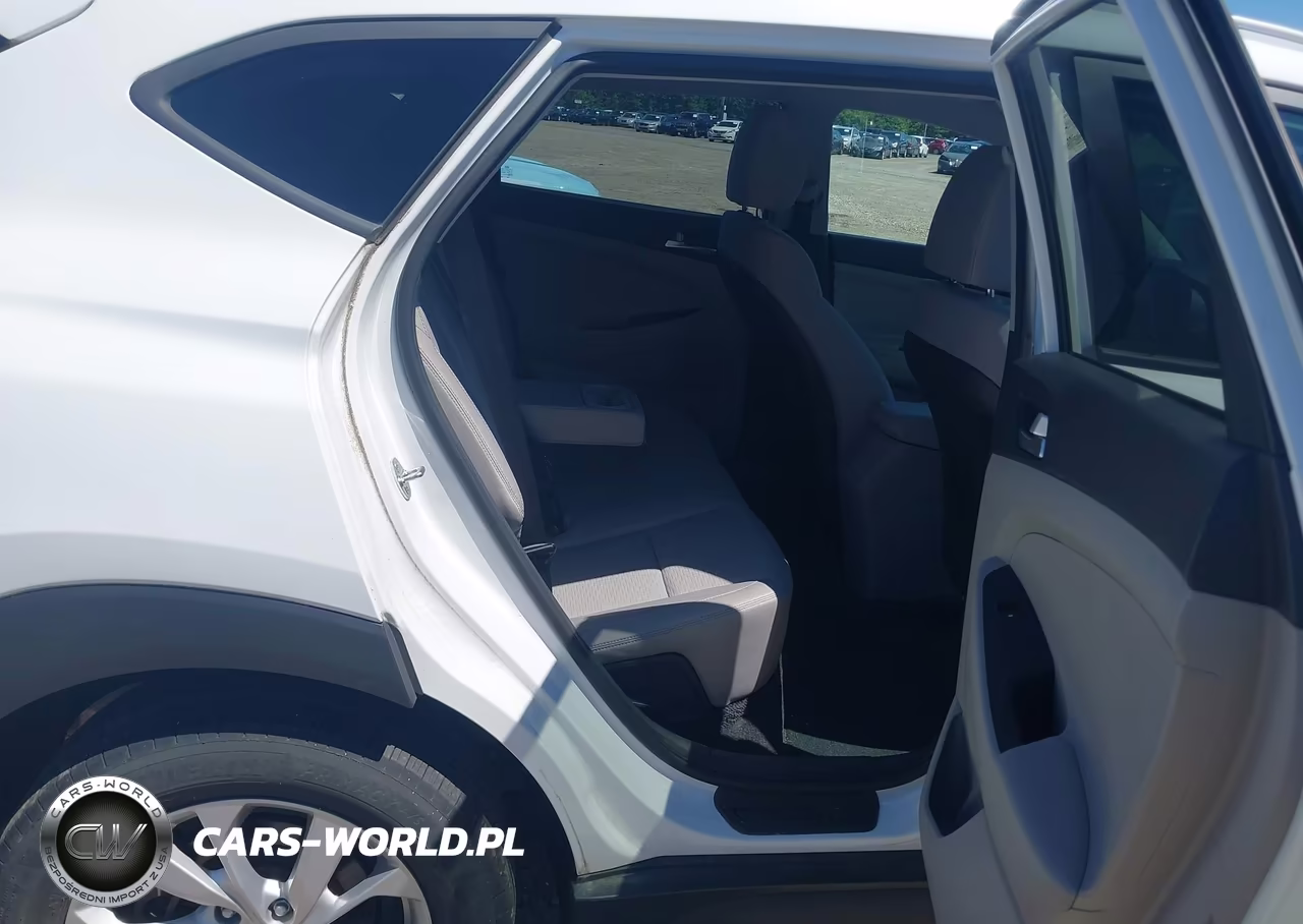 2021 Hyundai Tucson Value VIN:KM8J3CA45MU295380 - 8