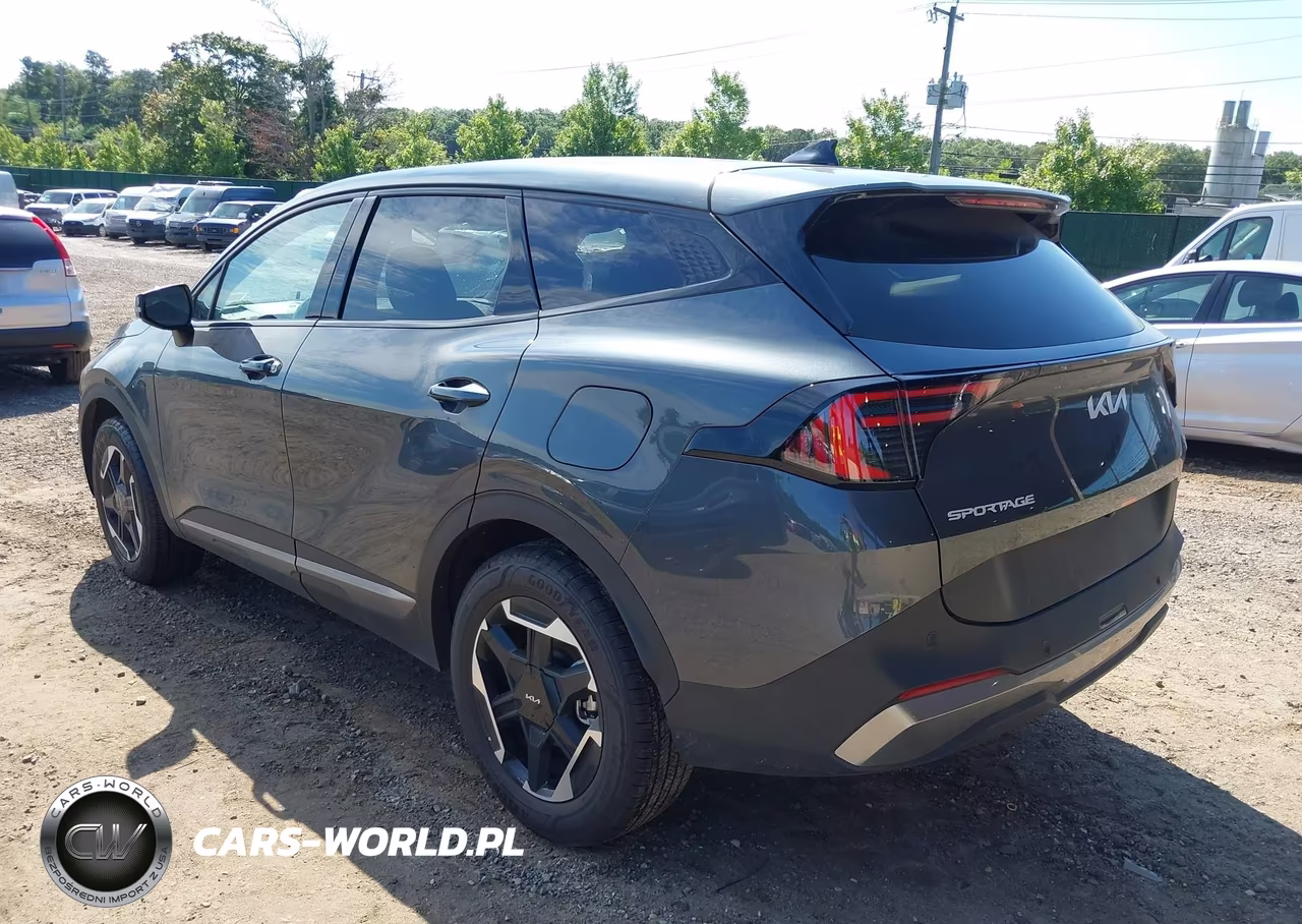 2026 Kia Sportage Hybrid S VIN:KNDPUDDG5T7349104 - 3
