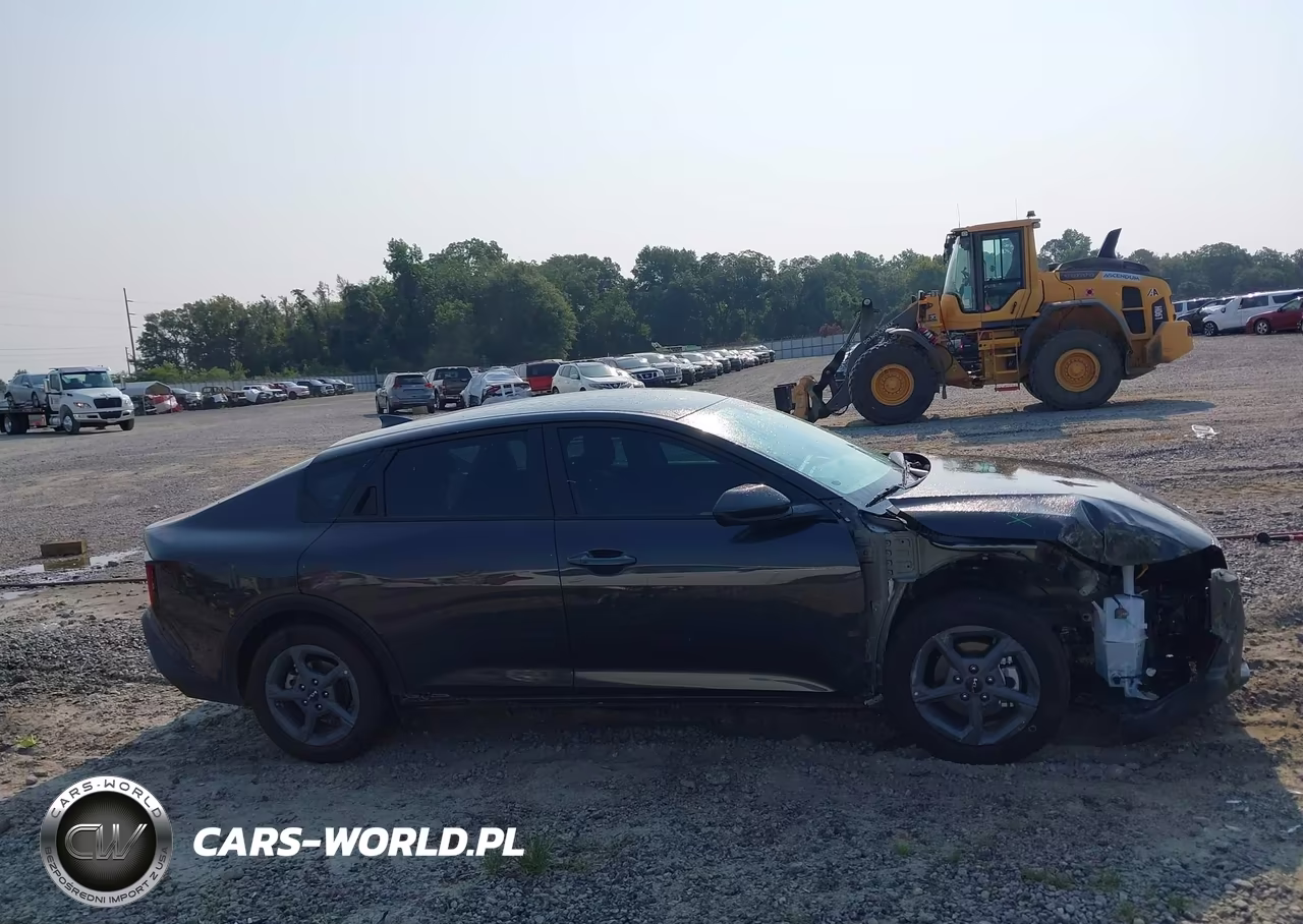2026 Kia K4 Lxs VIN:3KPFT4DE0TE320266 - 14
