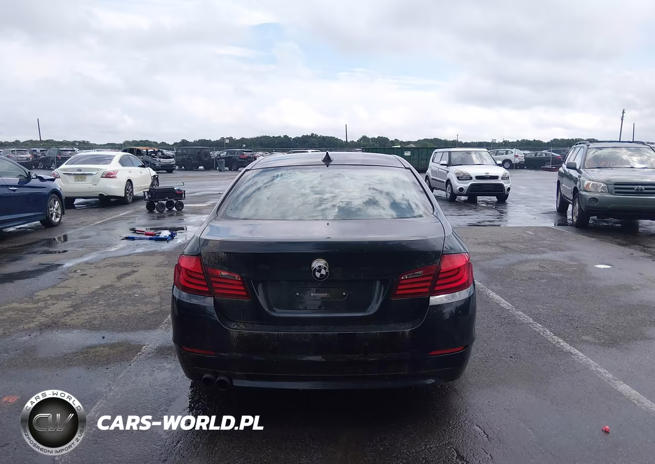 2012 BMW 528I xDrive VIN:WBAXH5C50CDW07215 - 12