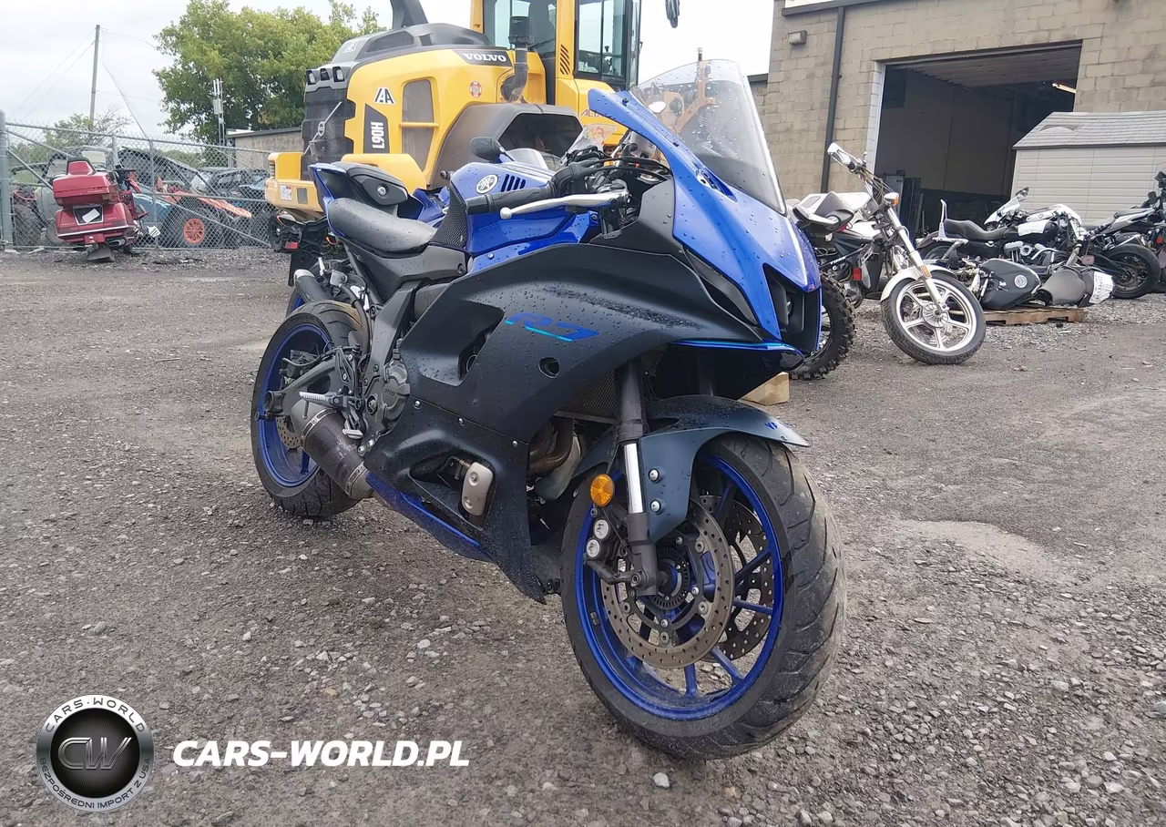 2022 Yamaha Yzfr7