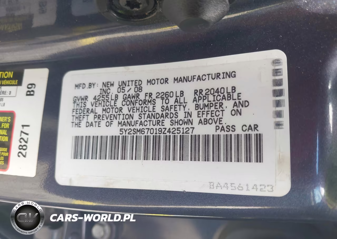 2009 Pontiac Vibe VIN:5Y2SM67019Z425127 - 9