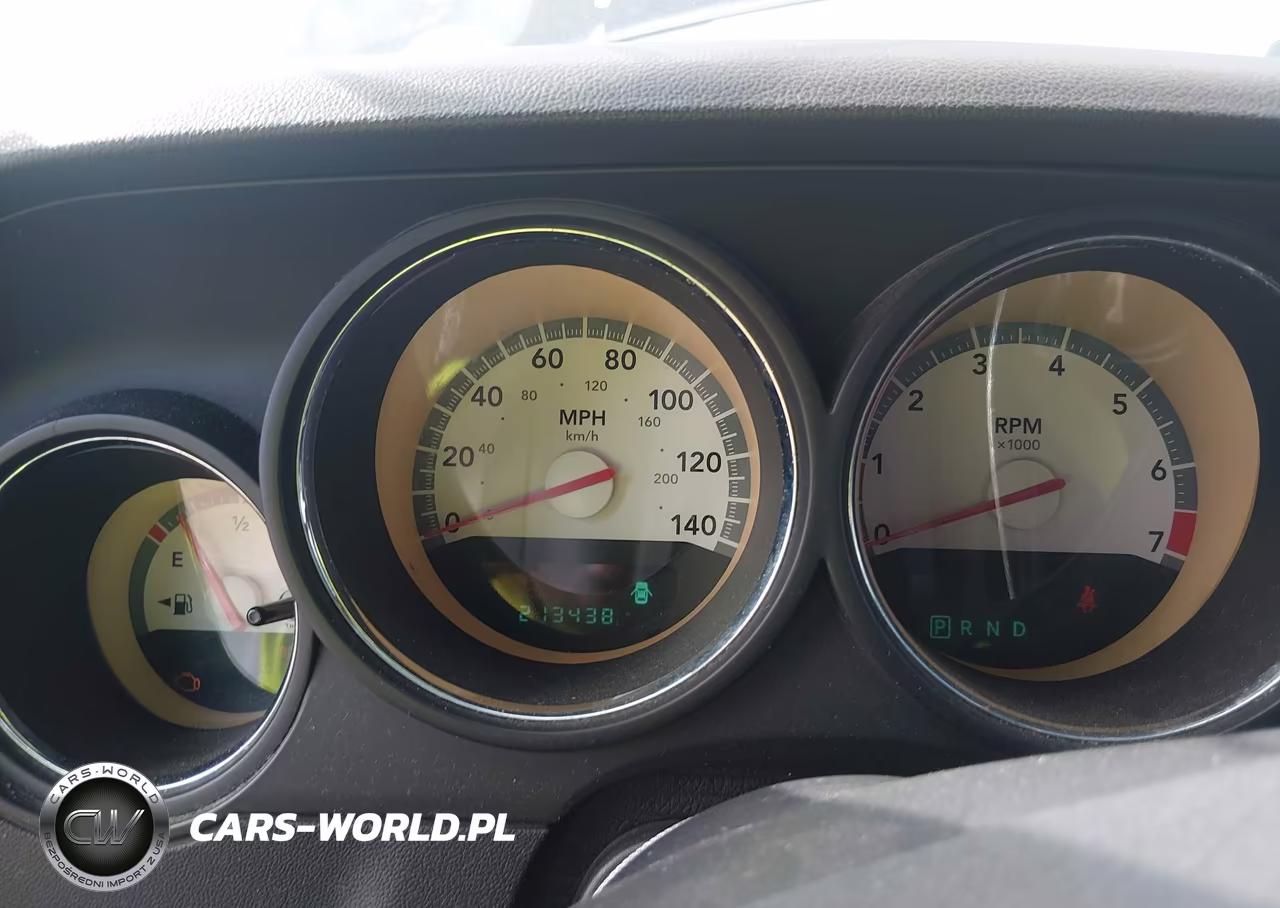 2010 Dodge Challenger Se VIN:2B3CJ4DV6AH208745 - 7