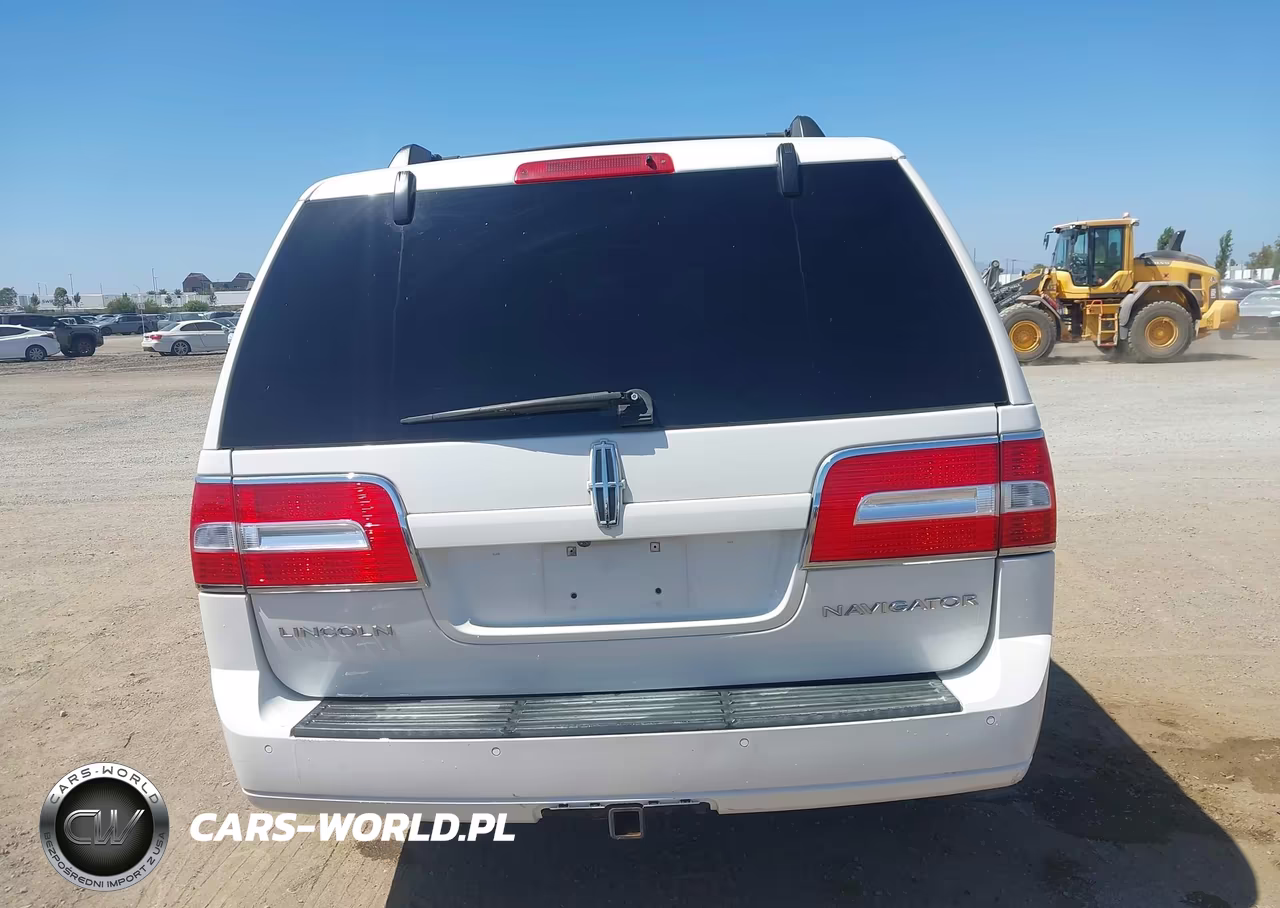 2013 Lincoln Navigator VIN:5LMJJ2H59DEL08802 - 16
