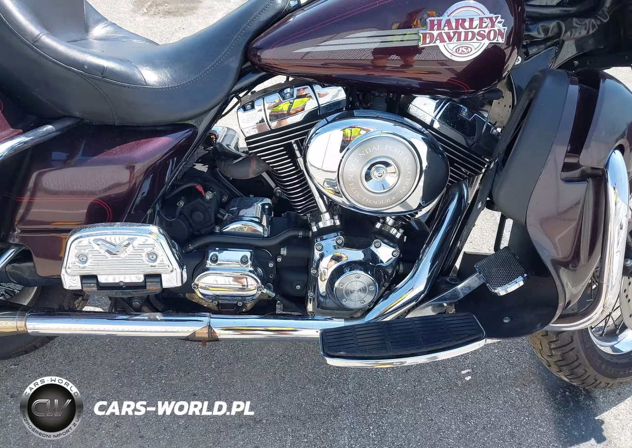 2005 Harley-Davidson Flhtcui VIN:1HD1FCW175Y642923 - 8