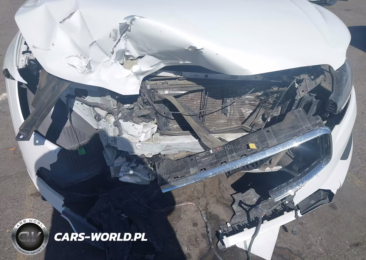2018 Volvo Xc60 T5 Momentum VIN:YV4102RK4J1042605 - 6