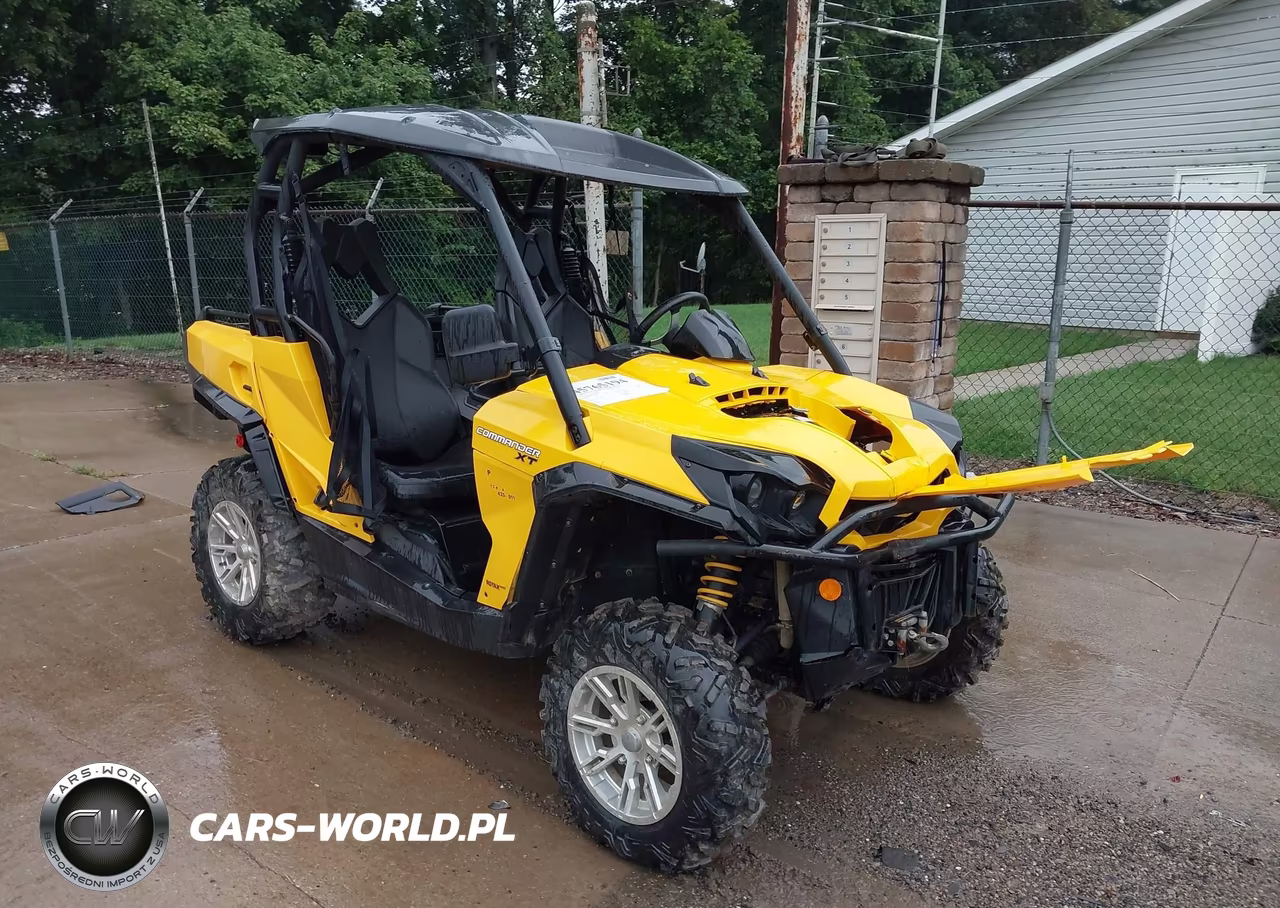 2014 Can-Am Commander 800R Xt