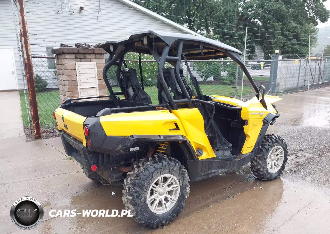 2014 Can-Am Commander 800R Xt VIN:3JBKKCN17EJ000477 - 4