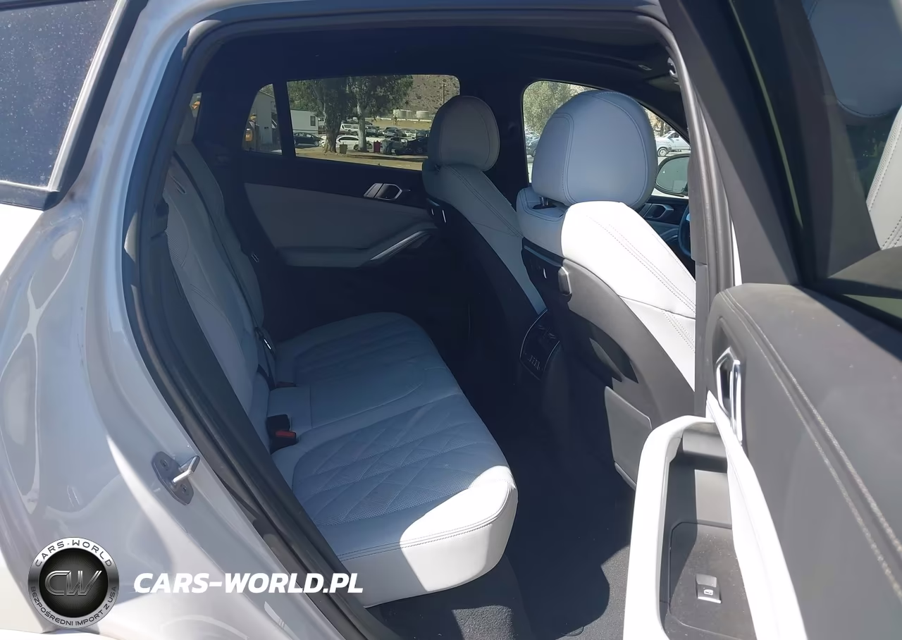 2024 BMW X6 xDrive40I VIN:5UX33EX00R9U86601 - 8