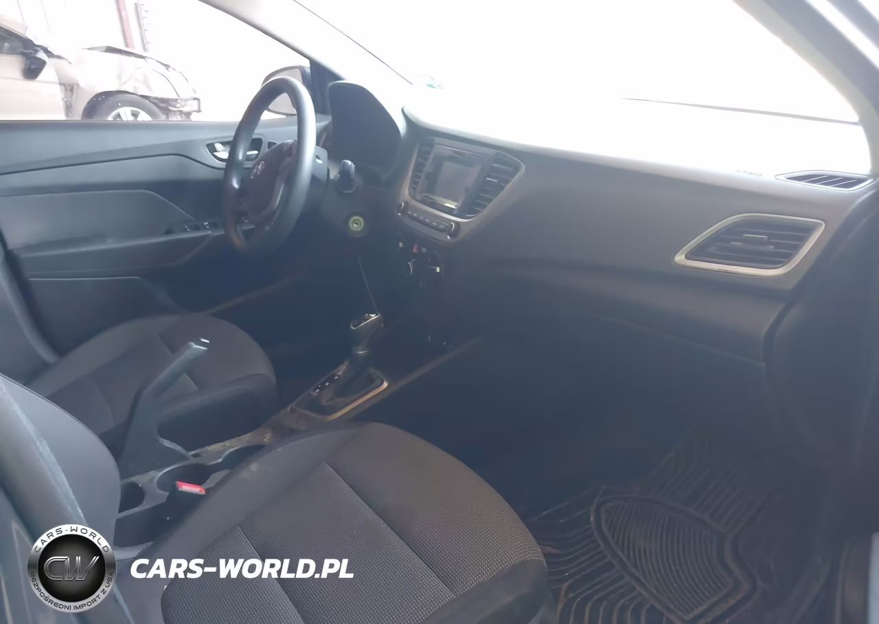 2019 Hyundai Accent Se VIN:3KPC24A35KE064472 - 5