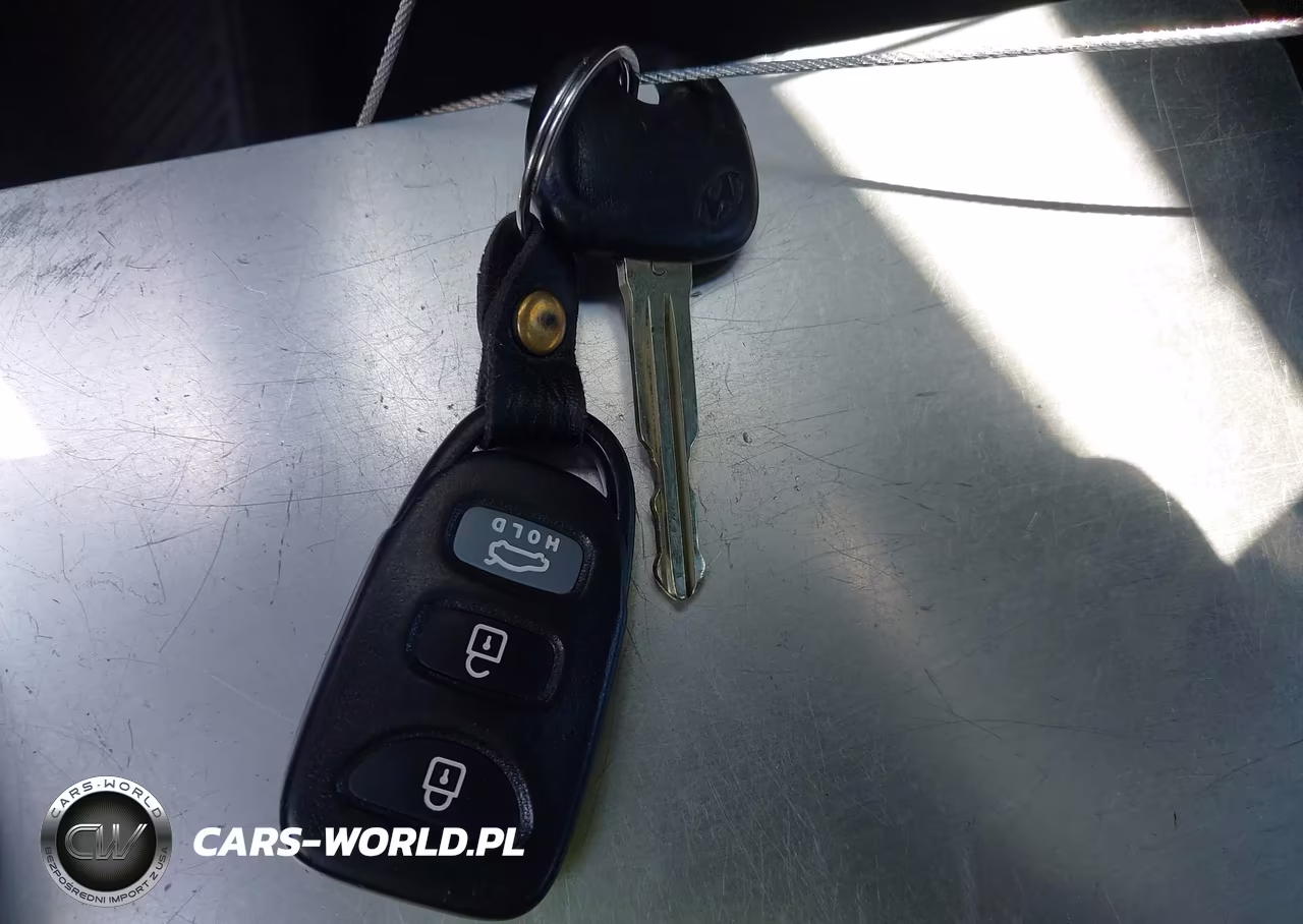 2013 Hyundai Genesis 2.0T VIN:KMHHT6KD6DU086146 - 11