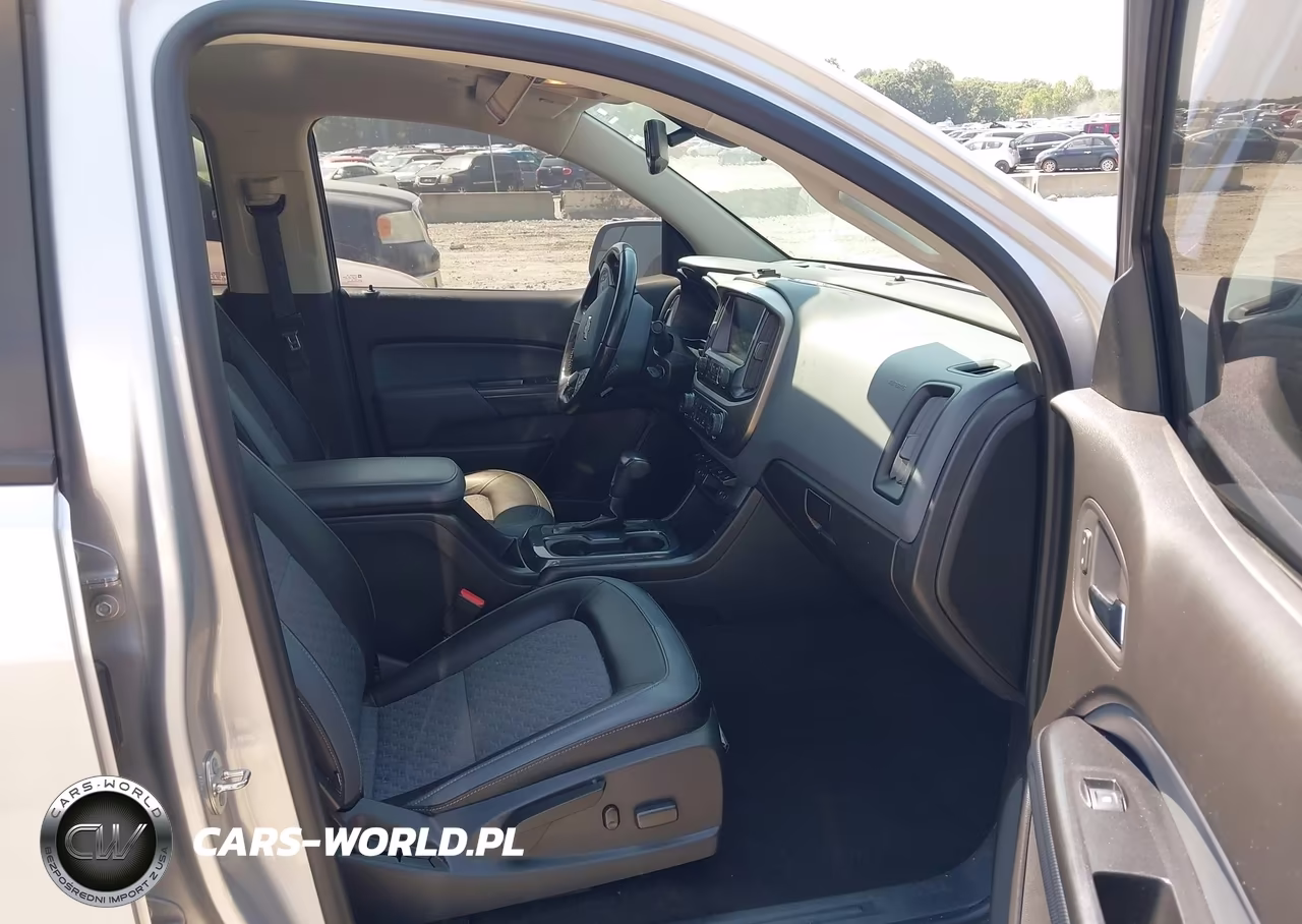 2018 Chevrolet Colorado Z71 VIN:1GCGSDEN2J1114677 - 5
