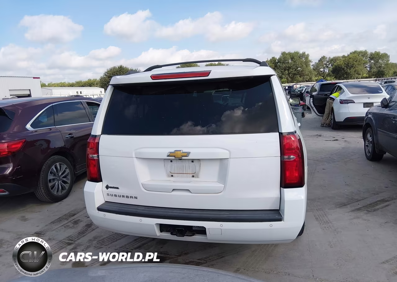 2015 Chevrolet Suburban Lt VIN:1GNSKJKC0FR142487 - 16