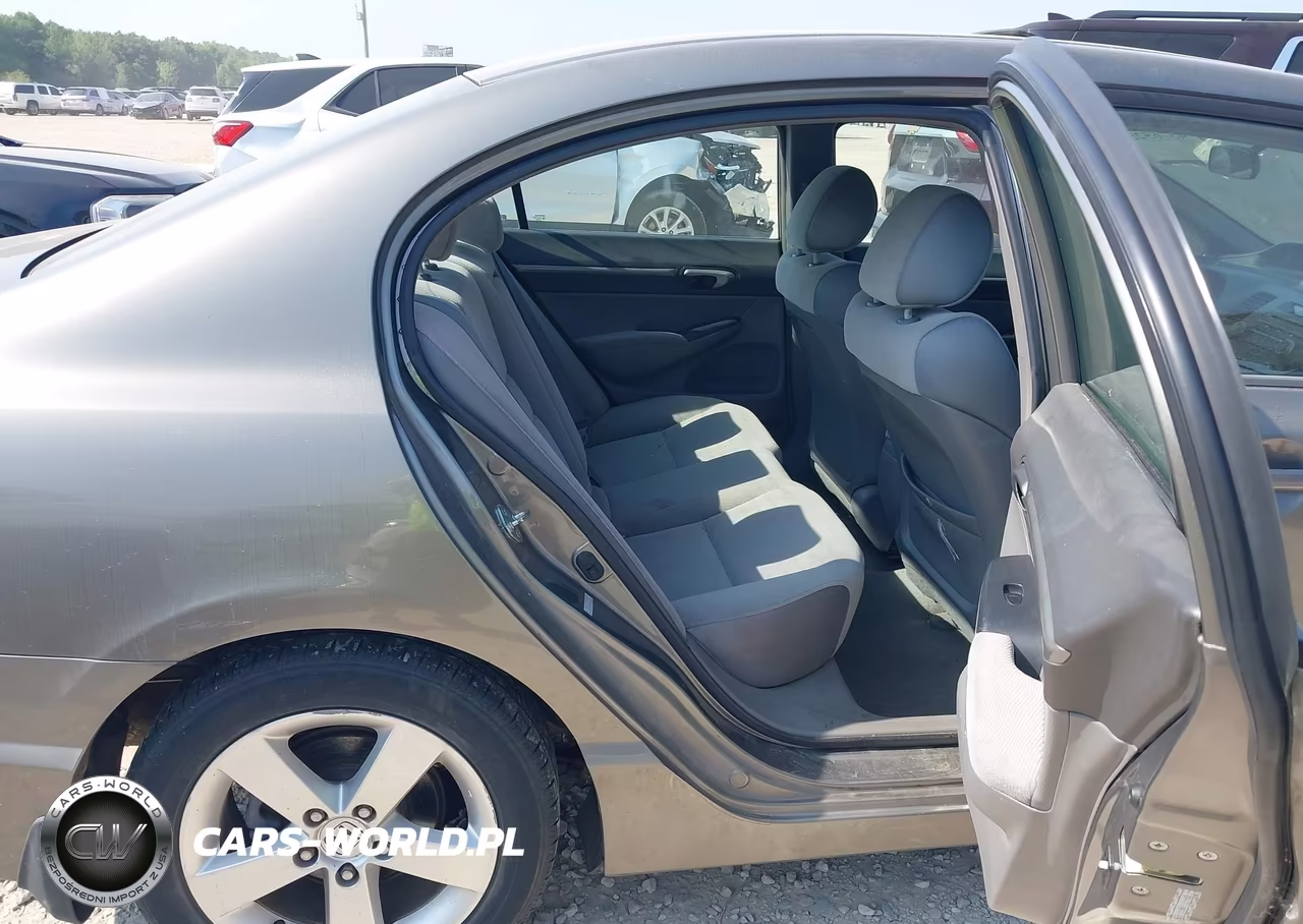 2007 Honda Civic Ex VIN:1HGFA16867L121815 - 8