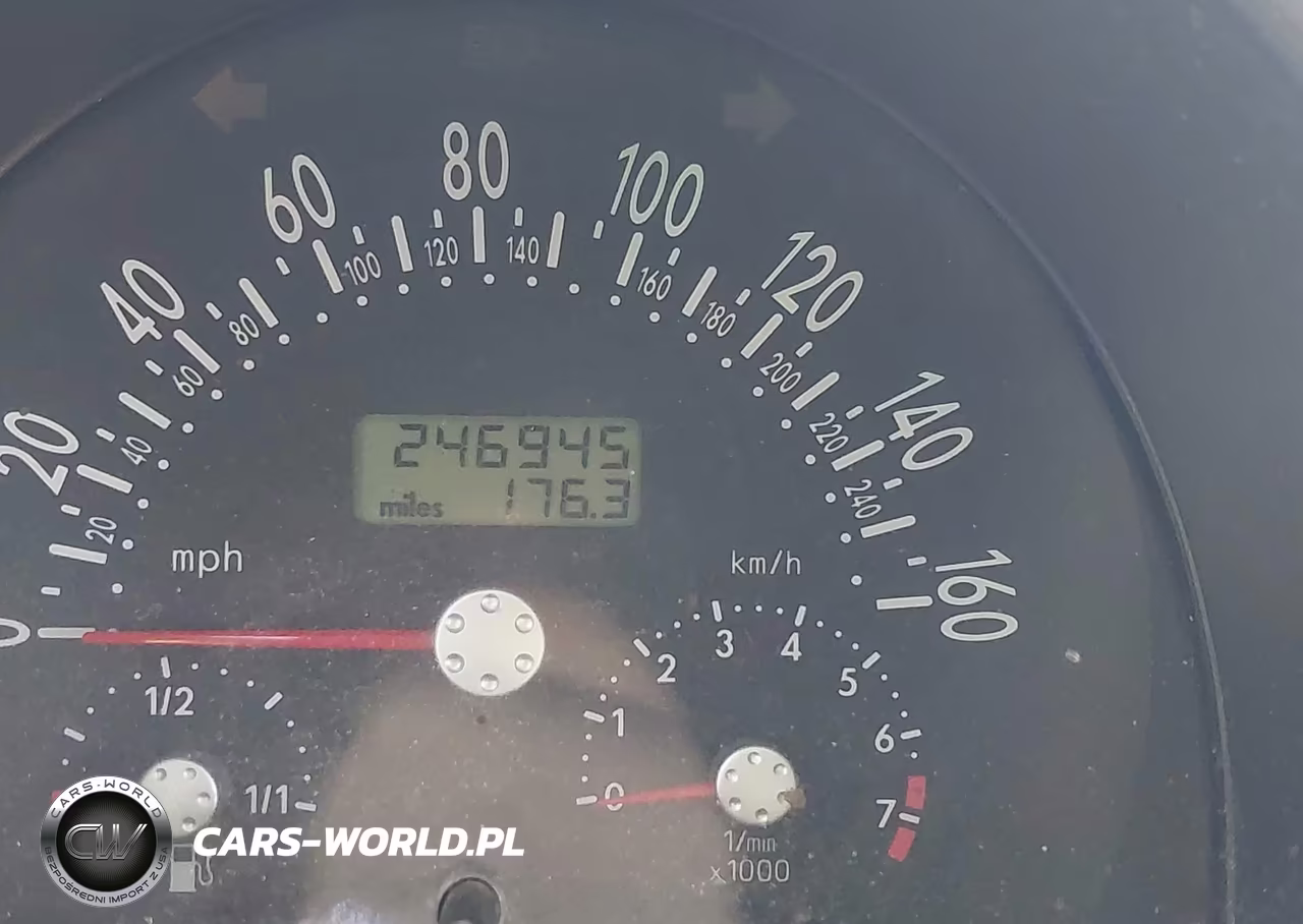 2002 Volkswagen New Beetle Glx VIN:3VWDD21C32M402604 - 7