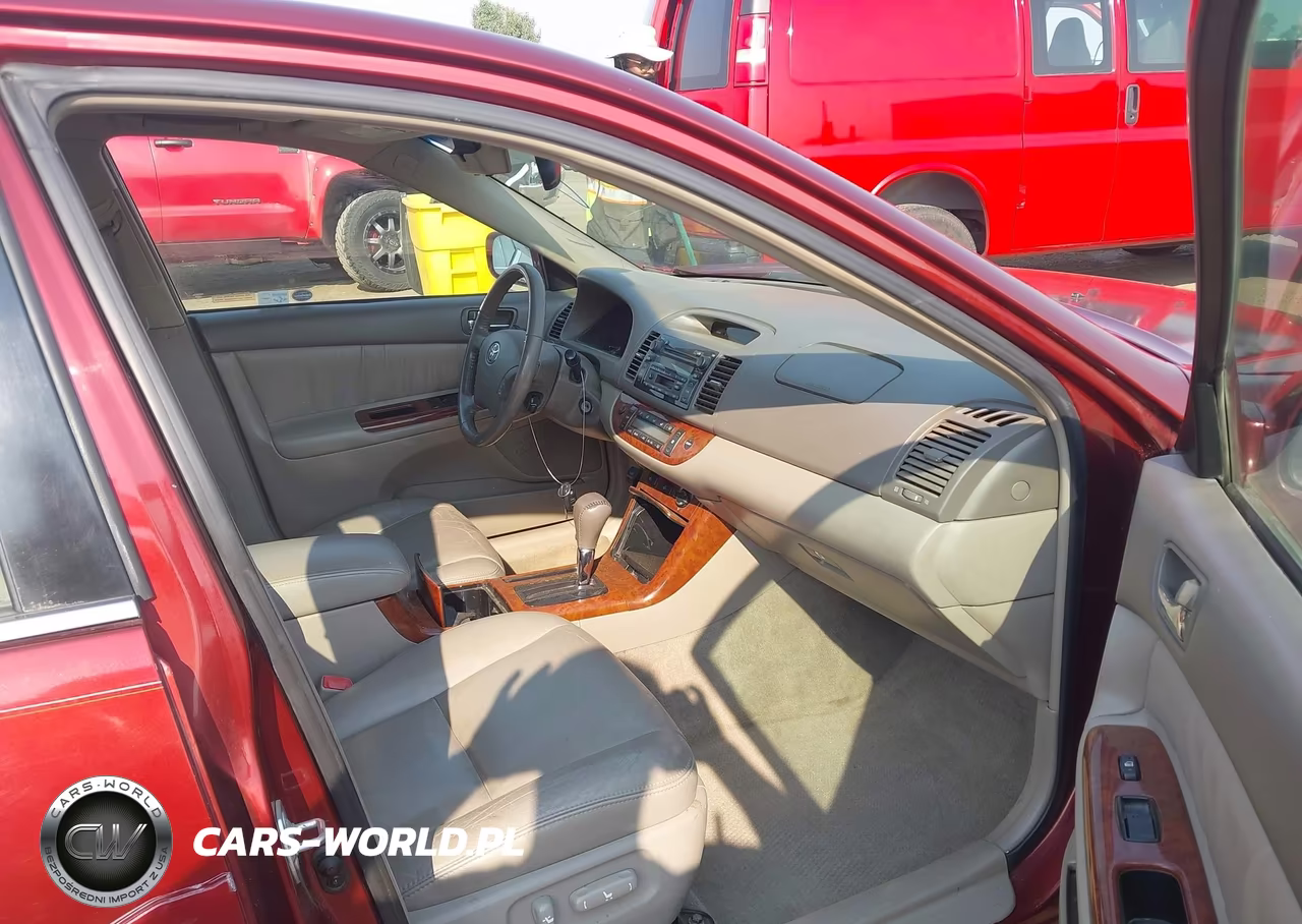 2005 Toyota Camry Xle VIN:4T1BE30KX5U396916 - 5
