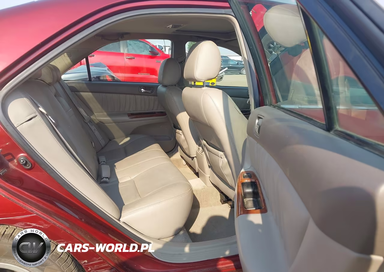 2005 Toyota Camry Xle VIN:4T1BE30KX5U396916 - 8