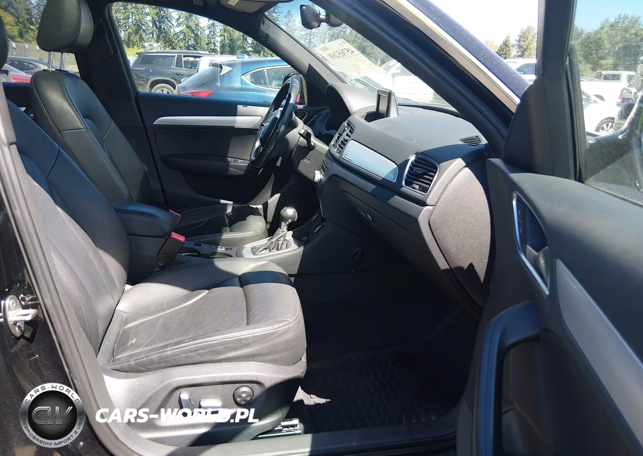 2016 Audi Q3 2.0T Premium Plus VIN:WA1EFCFS9GR011254 - 5