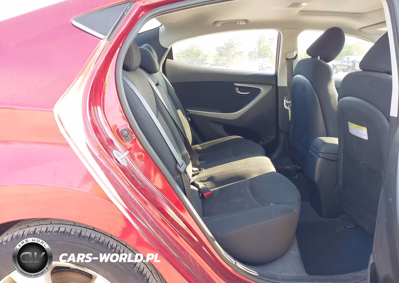 2016 Hyundai Elantra Value Edition VIN:5NPDH4AEXGH765290 - 8