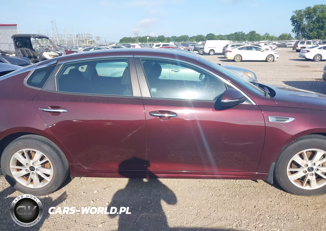 2017 Kia Optima Lx VIN:5XXGT4L36HG155245 - 14