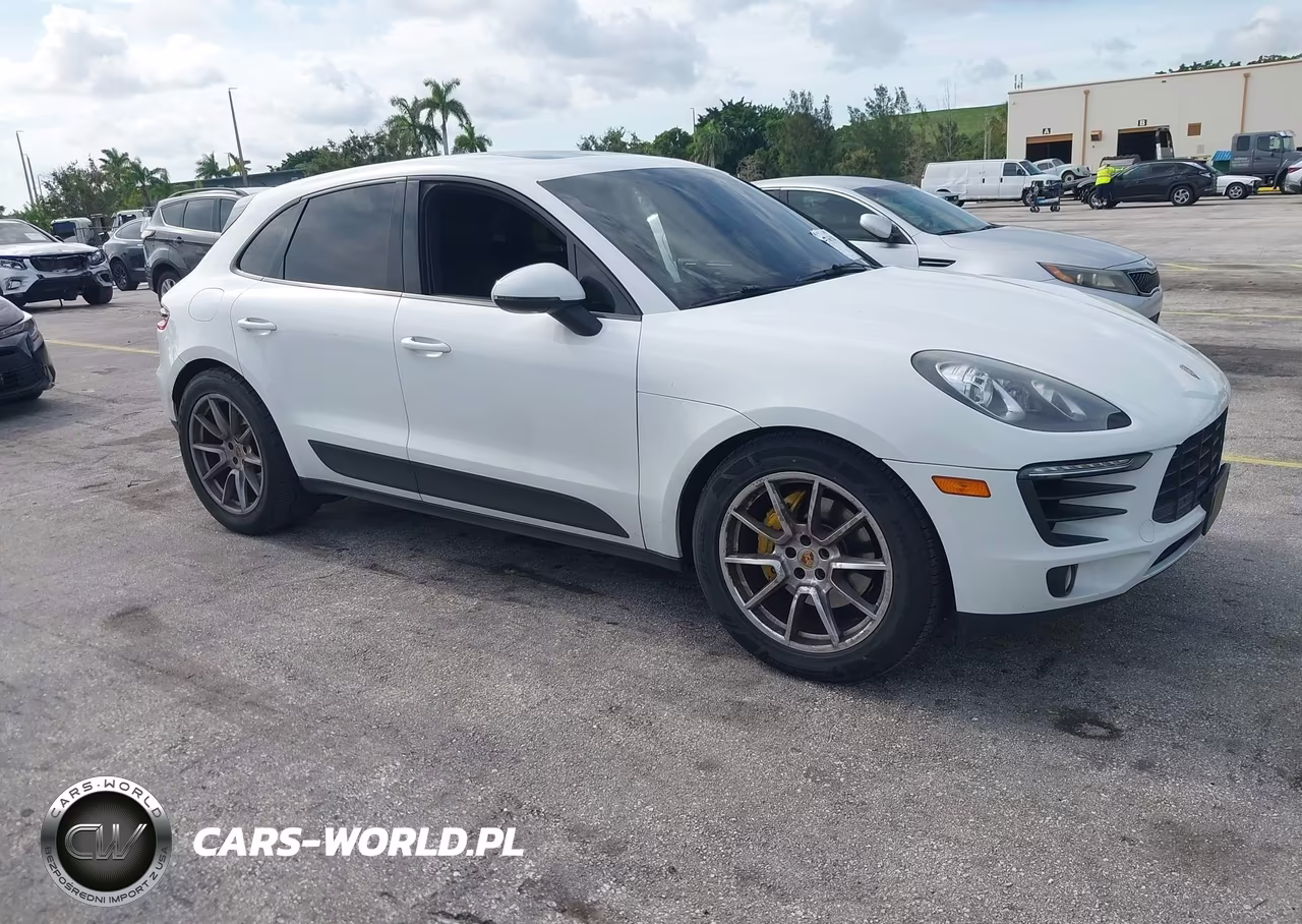 2016 Porsche Macan S