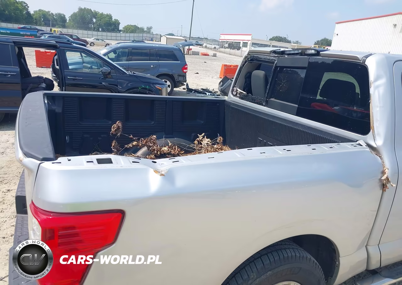 2018 Nissan Titan Sv VIN:1N6AA1EK2JN500289 - 18