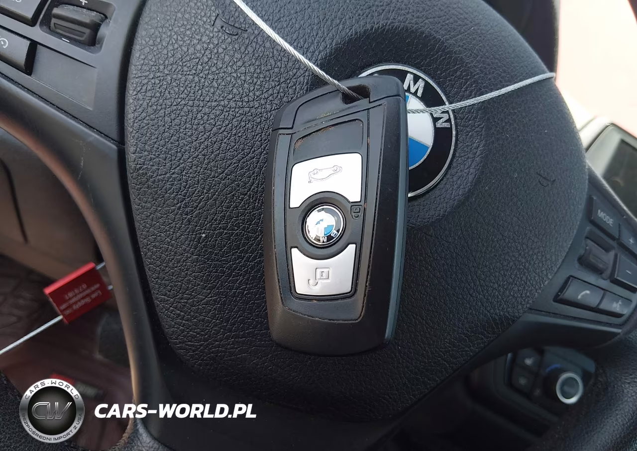 2013 BMW 328I VIN:WBA3A5G58DNP23271 - 11