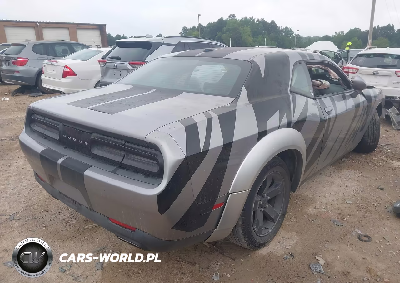 2016 Dodge Challenger Sxt VIN:2C3CDZAG3GH352971 - 4