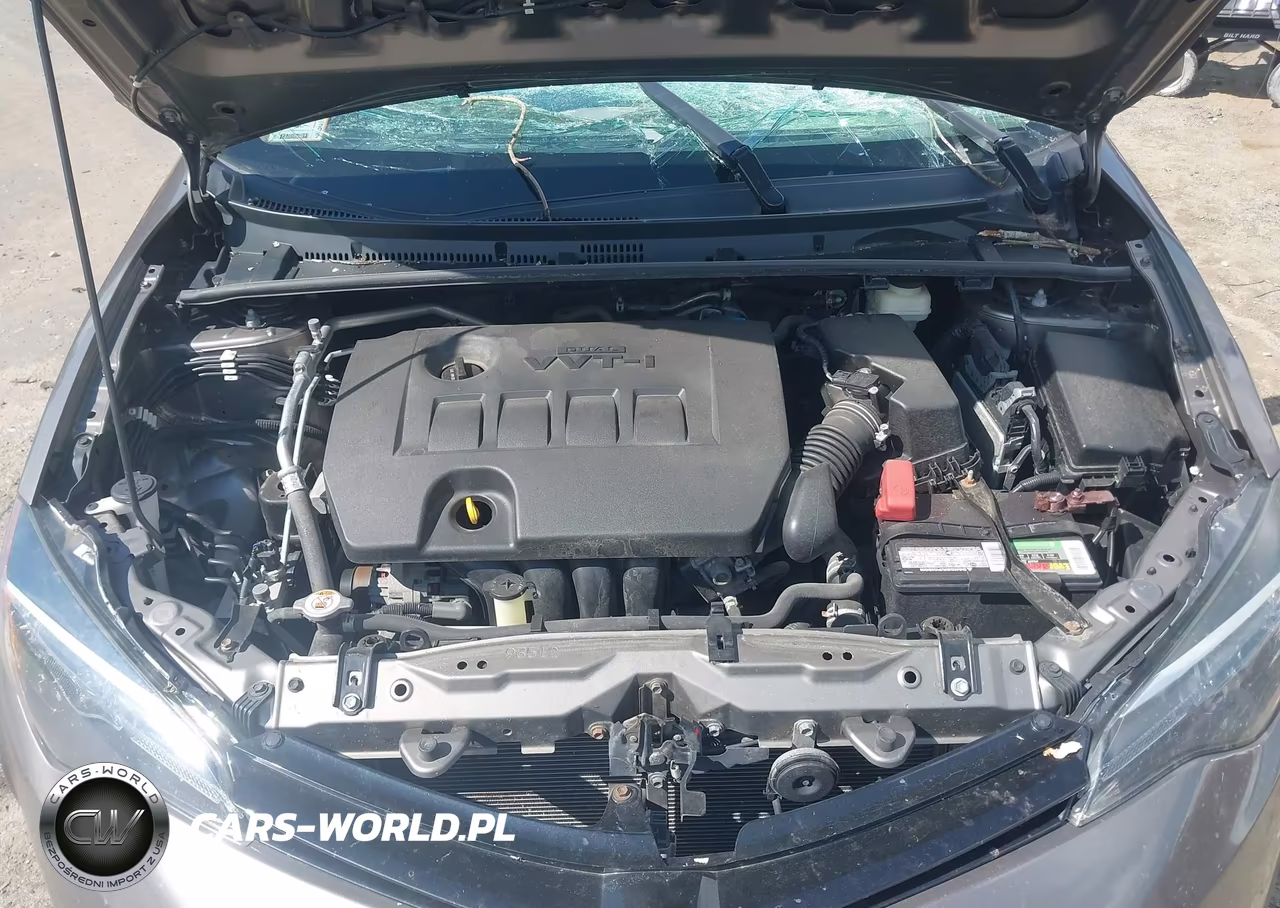 2018 Toyota Corolla Le VIN:2T1BURHE9JC015329 - 10