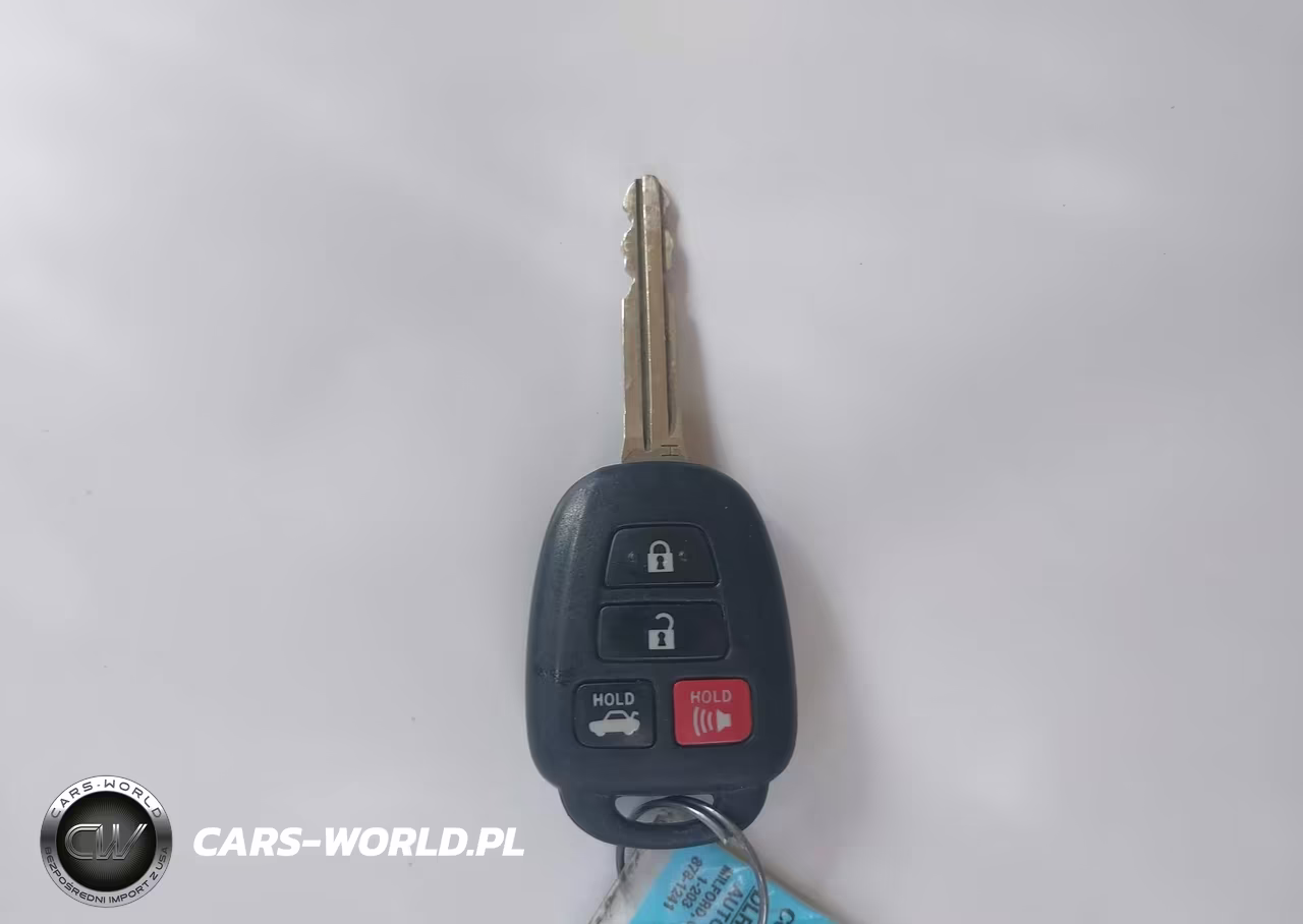 2018 Toyota Corolla Le VIN:2T1BURHE9JC015329 - 11