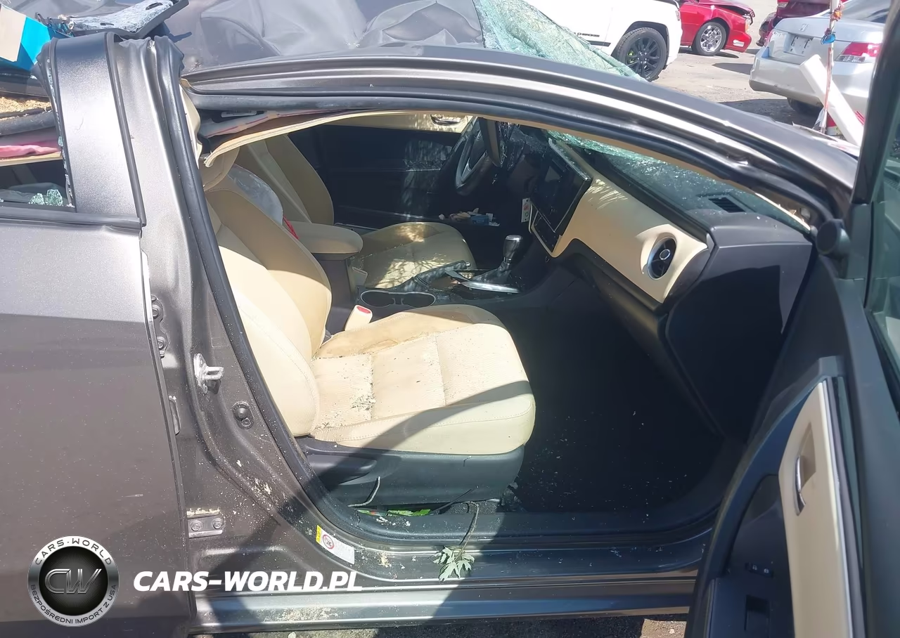2018 Toyota Corolla Le VIN:2T1BURHE9JC015329 - 5