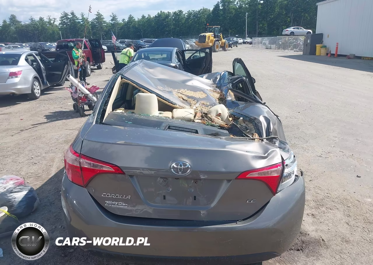 2018 Toyota Corolla Le VIN:2T1BURHE9JC015329 - 6
