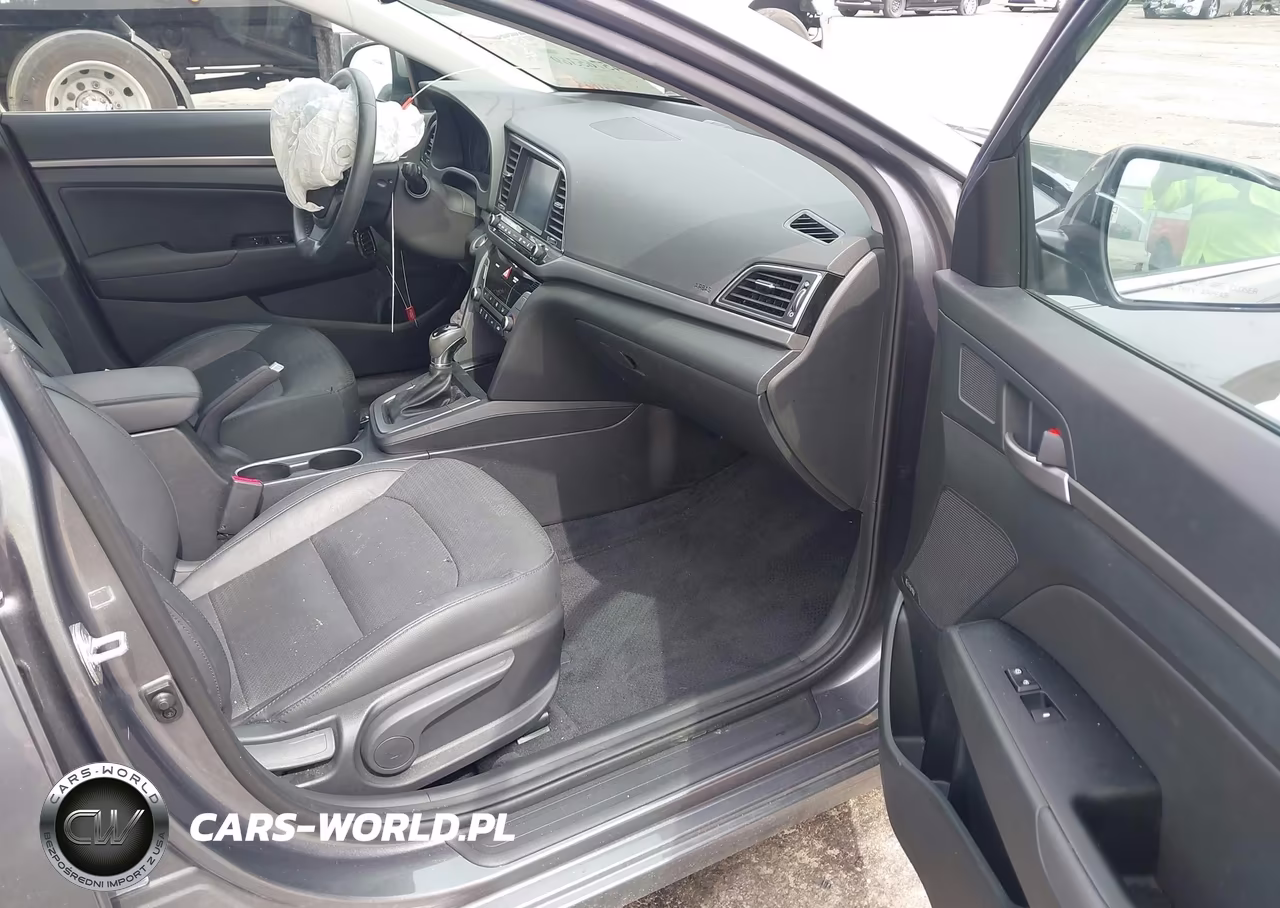 2018 Hyundai Elantra Limited VIN:5NPD84LF3JH354780 - 5