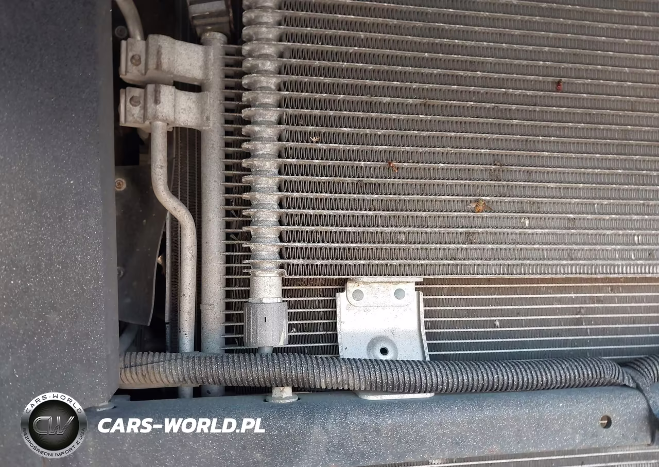 2019 Winnebago Sunstar VIN:1F65F5DX6JOA18315 - 10