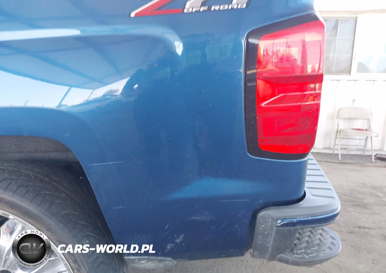 2018 Chevrolet Silverado 1500 2Lt VIN:3GCUKRECXJG147488 - 19