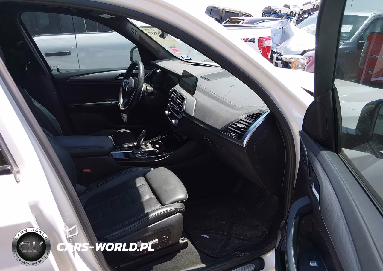 2021 BMW X3 xDrive30I VIN:5UXTY5C05M9E63656 - 5