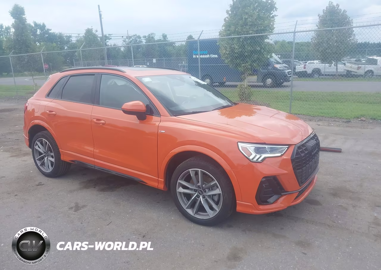 2022 Audi Q3 Premium Plus 45 Tfsi S Line Quattro Tiptronic – zdjęcie 1 z 17