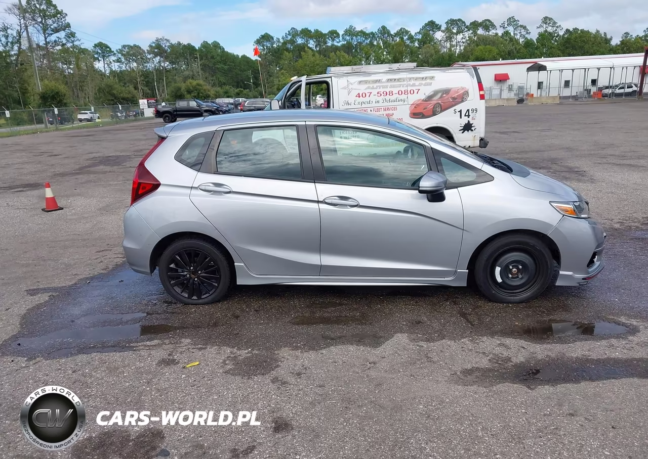 2020 Honda Fit Sport VIN:3HGGK5H67LM702768 - 12