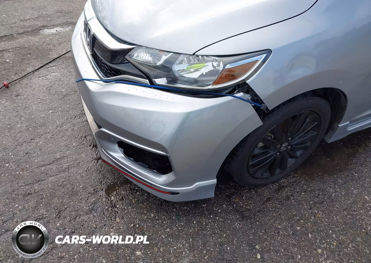 2020 Honda Fit Sport VIN:3HGGK5H67LM702768 - 6