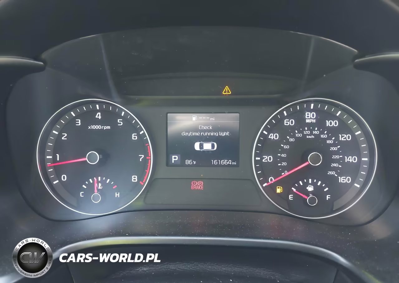 2019 Kia Forte Lxs VIN:3KPF24AD0KE063798 - 7