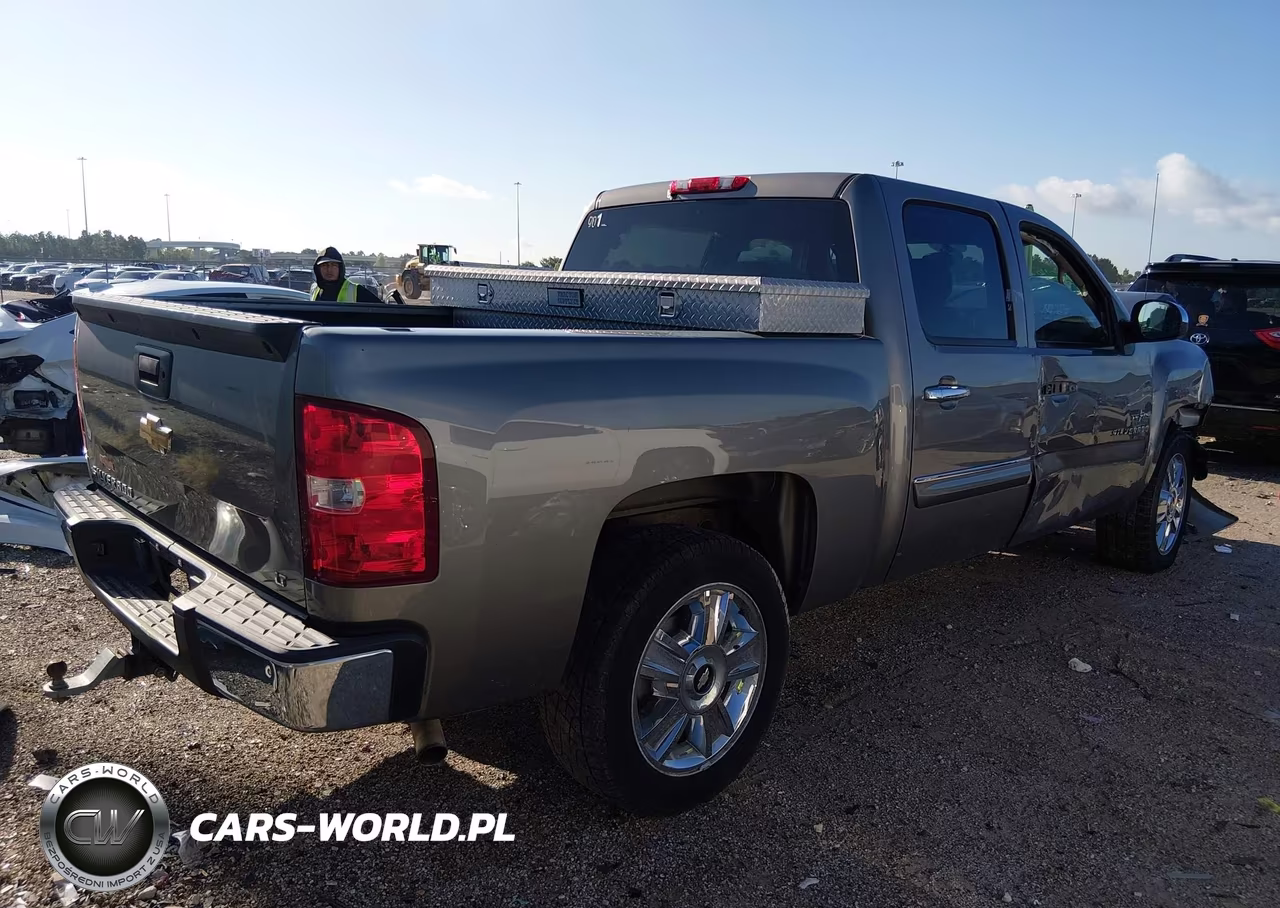 2013 Chevrolet Silverado 1500 Lt VIN:3GCPCSE03DG149725 - 4