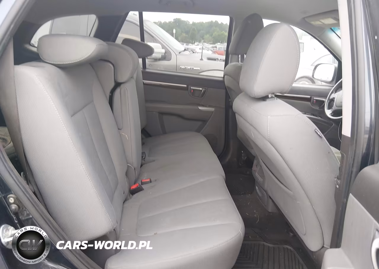 2011 Hyundai Santa Fe VIN:5XYZGDAB8BG018673 - 8